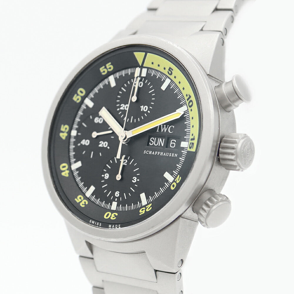 内部点検済 IWC インターナショナルウォッチカンパニー アクアタイマー クロノグラフ IW371903 デイデイト 黒 ブラック イエロー チタン メンズ 自動巻き【6ヶ月保証】【腕時計】【中古】
