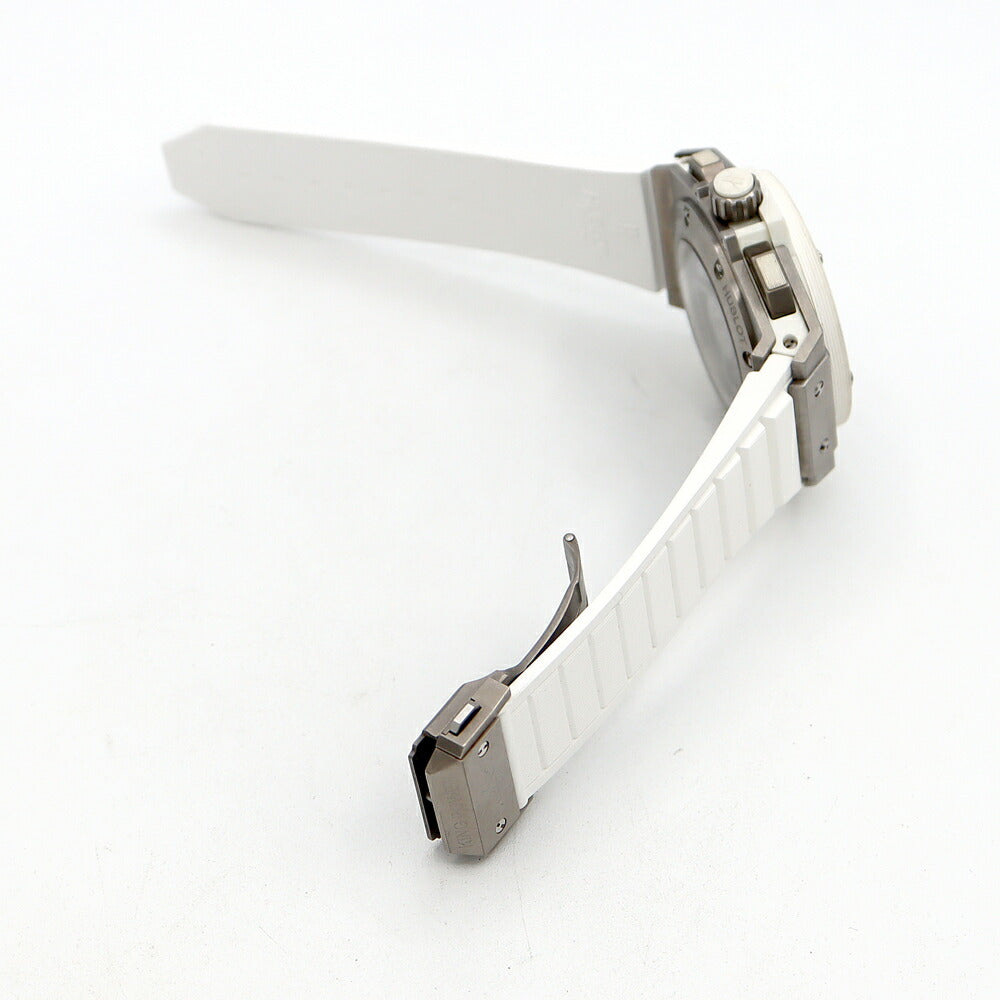 内部点検済 HUBLOT ウブロ キングパワー チタニウム クロノグラフ 701.NE.0127.GR 白 ホワイト スケルトン チタン 純正ベルト 純正尾錠 メンズ 自動巻き【6ヶ月保証】【腕時計】【中古】