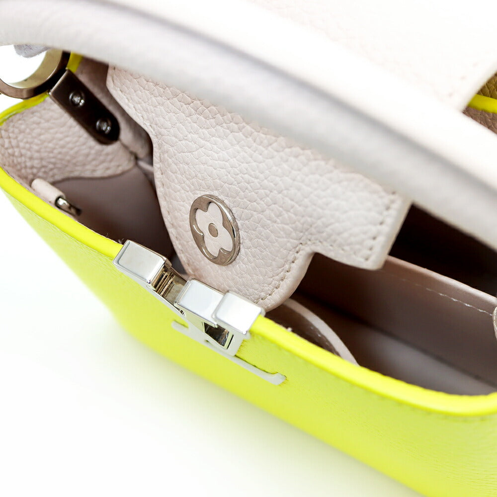 LOUIS VUITTON ルイヴィトン LVロゴ カプシーヌMINI M57521 ハンドバッグ ショルダーバッグ 2WAYバッグ トリヨン レザー イエロー ベージュ レディース【バッグ】【中古】