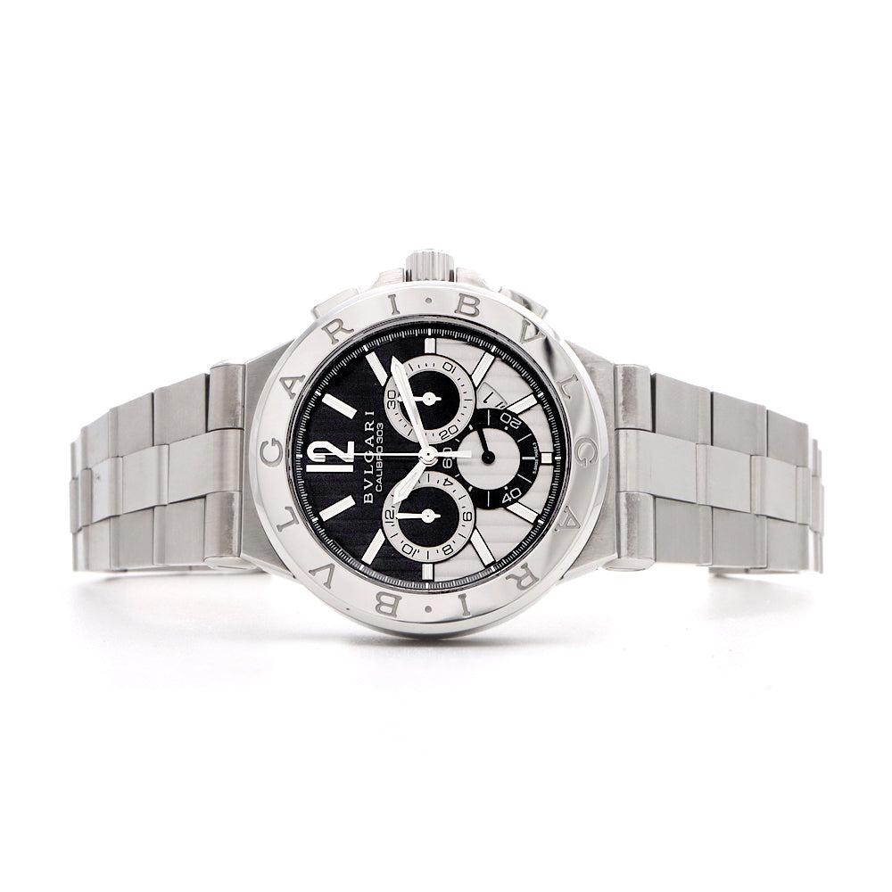 BVLGARI ブルガリ ディアゴノ カリブロ 303 クロノグラフ DG42SCH デイト 裏スケ スモールセコンド 黒 ブラック シルバー SS ステンレス メンズ 自動巻き【6ヶ月保証】【腕時計】【中古】