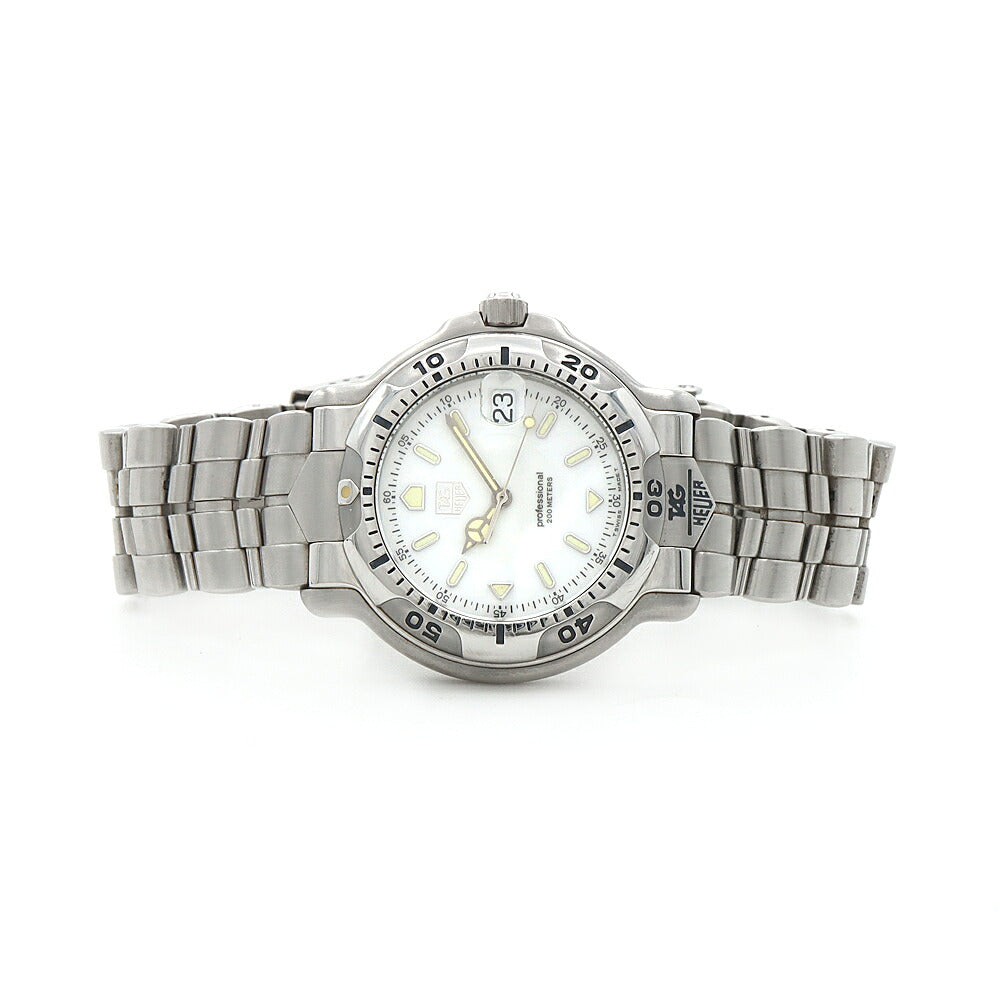 電池交換済 TAG Heuer タグホイヤー プロフェッショナル 6000シリーズ WH1111-K1 デイト 200m防水 白 ホワイト SS ステンレス メンズ クォーツ【6ヶ月保証】【腕時計】【中古】