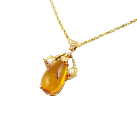 Amber Natural Koukaku Insect Necklace Pendant Amber Diamond Pearl K18YG Yellow Gold Central Hodogen Expensive [Jewelry] [Used]