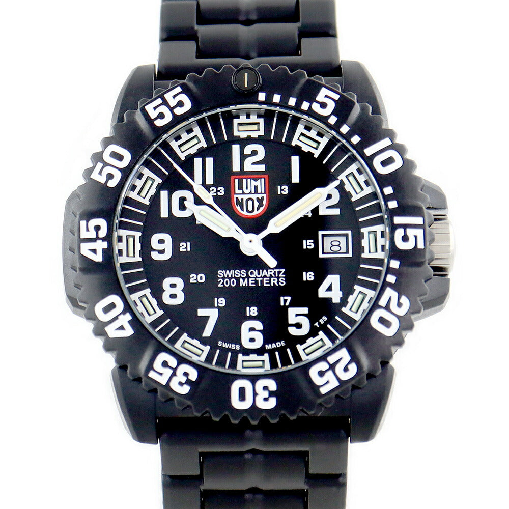 Battery replacement Luminox Luminox Navy Shields 3050 Date Carbon Black Black Men's Quartz [6 months warranty] [Watch] [Used]